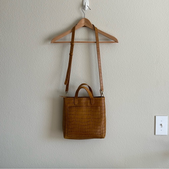 Madewell Zip-Top Small Transport Crossbody in Croc Embossed Leather - Picture 2 of 16
